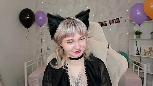 Tori Cutie online show from October 23, 2:00 am