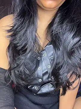 Cute-Samayra online show from June 14, 7:49 pm