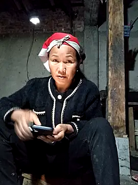 TinTin321 online show from November 19, 12:32 am