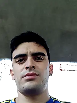 Snapshot of Rodrigo99_9 chatting on April 13, 4:34 pm Rodrigo99 9 online show from April 13, 4:34 pm