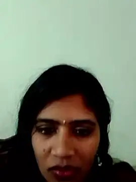 Snapshot of indumathi123 chatting on March 17, 8:17 am indumathi123 online show from March 17, 8:17 am