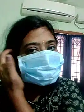 Snapshot of indumathi123 chatting on March 28, 6:35 am indumathi123 online show from March 28, 6:35 am