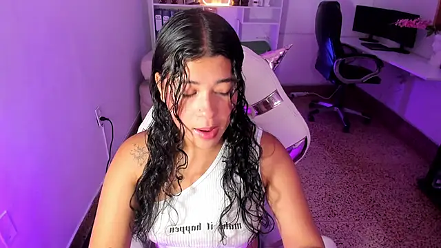 Snapshot of Ivy_nt chatting on October 7, 6:16 pm Ivy nt online show from October 7, 6:16 pm