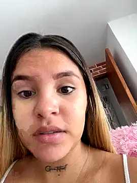 Snapshot of Ye_si chatting on September 10, 1:44 pm Ye si online show from September 10, 1:44 pm