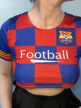 Snapshot of Linh_linh01 chatting on October 7, 8:39 pm Linh linh01 online show from October 7, 8:39 pm