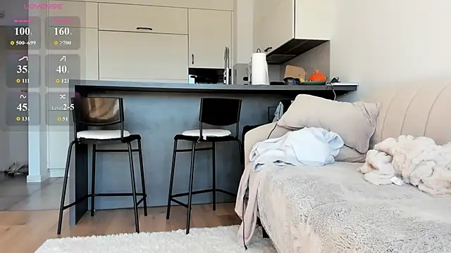 Snapshot of Sunny_Rina_ chatting on April 30, 7:04 am Sunny Rina online show from April 30, 7:04 am