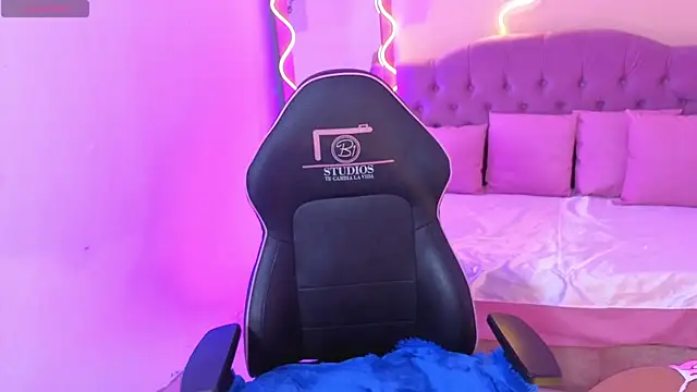 jedah tay online show from September 17, 3:30 am