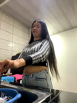 Snapshot of Tamygh_ chatting on November 12, 11:36 pm Tamygh online show from November 12, 11:36 pm