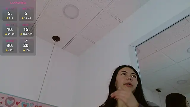 Snapshot of Tamygh_ chatting on May 21, 11:06 am Tamygh online show from May 21, 11:06 am
