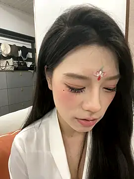 yuanyuanzi99 online show from September 27, 5:29 pm
