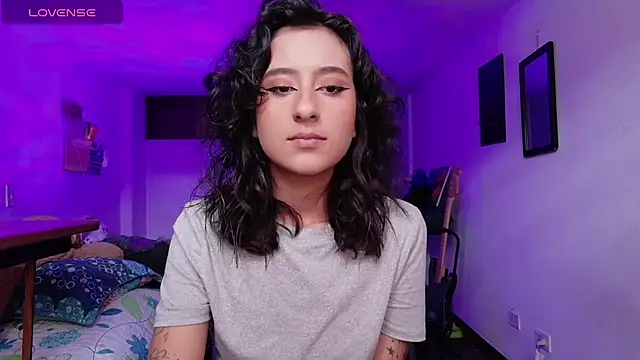 atenea dragon   online show from November 26, 8:43 pm