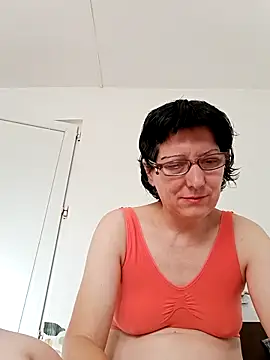 Vera Elle online show from November 26, 7:20 am