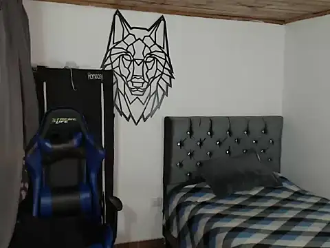 Sweet-Cris online show from March 17, 7:17 pm