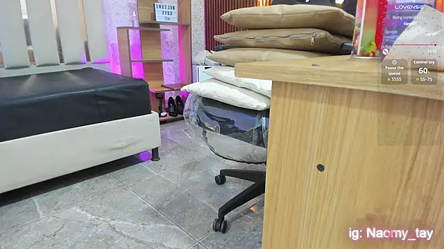 BLUE TAY1 online show from October 7, 12:02 pm