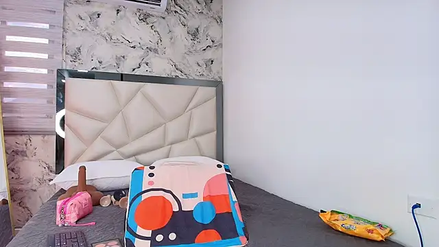 carol juicyy online show from November 26, 7:15 pm