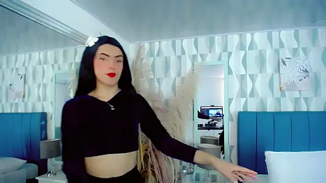 nathalialoes1 online show from November 25, 8:20 pm