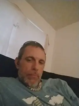 jarjar83 online show from May 18, 1:13 am