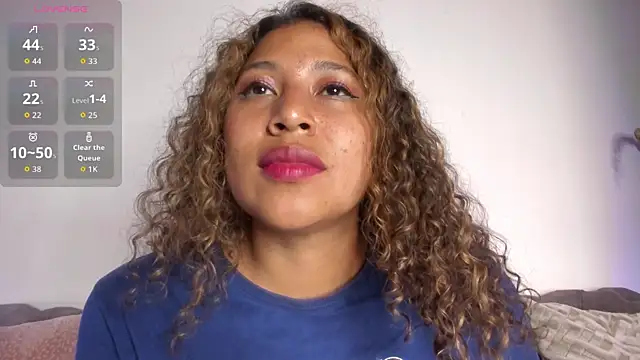 kiut lili online show from September 17, 8:32 pm