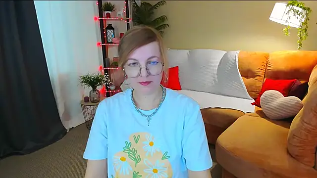 YourUniverser online show from May 5, 10:01 am
