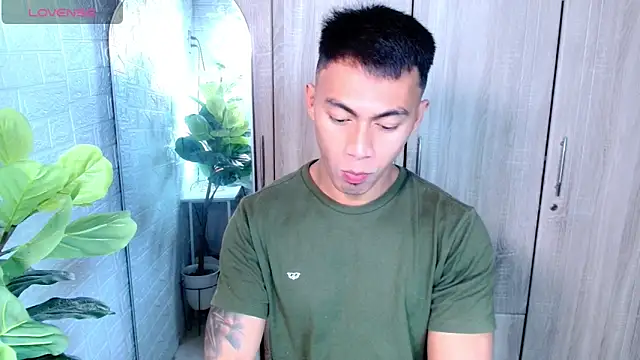 PinooyMilker online show from March 24, 6:13 pm