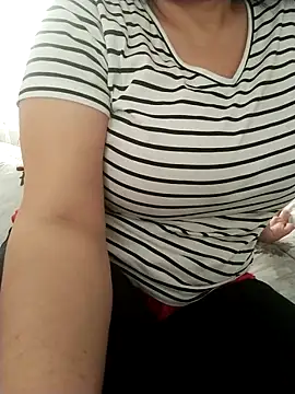 zerdaliii online show from February 2, 8:46 am