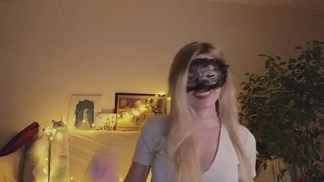 Pixxxis online show from July 10, 12:37 am