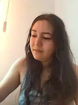 Alexandra-Maria754 online show from September 26, 11:14 am