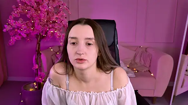 AliceLids online show from September 30, 1:05 pm