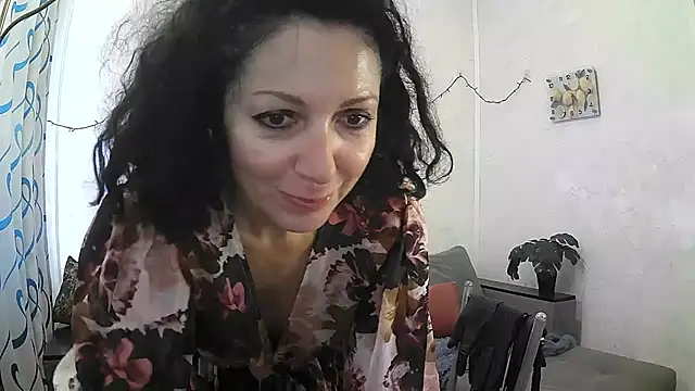 ValleriWind online show from June 8, 1:28 am