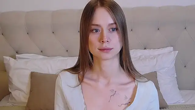 Snapshot of KarolinaConner chatting on November 25, 4:12 am KarolinaConner online show from November 25, 4:12 am