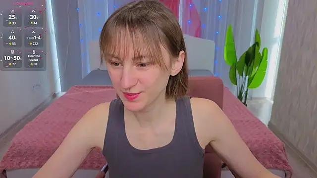 LuluChiiii online show from January 18, 9:13 am