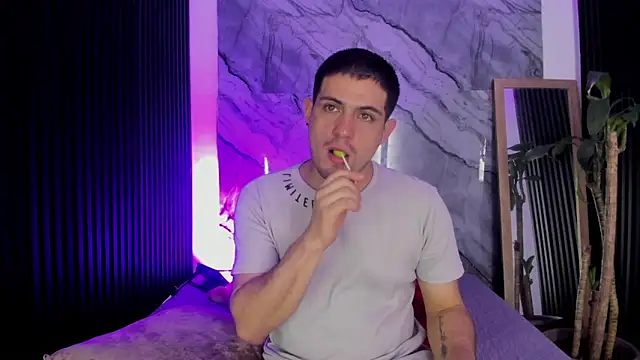 William Steel  online show from September 20, 11:44 am