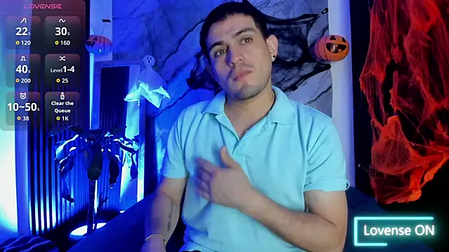 William Steel  online show from October 6, 11:29 am