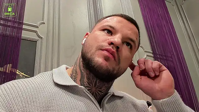 OliverSport online show from November 28, 10:40 am