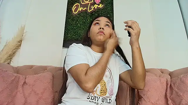 shanon marel online show from October 10, 12:15 pm