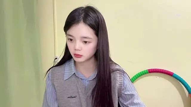 Nicole-13 online show from January 6, 11:25 am