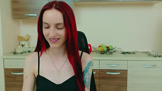 Julia Jae online show from May 7, 6:41 am