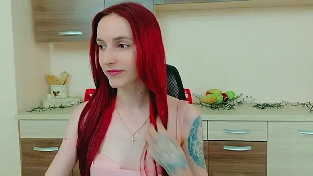 Julia Jae online show from May 9, 5:34 am