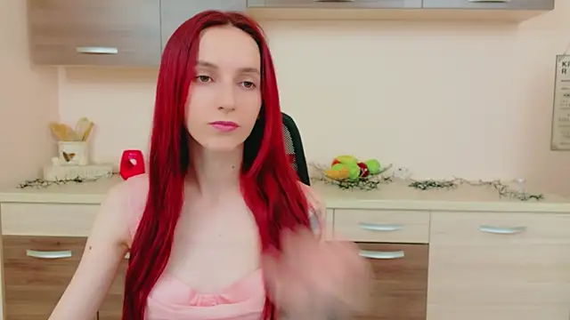 Julia Jae online show from May 13, 6:33 am