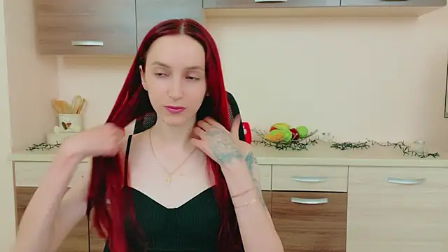 Julia Jae online show from May 14, 6:31 am