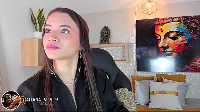 aitana baker  online show from May 26, 3:46 am