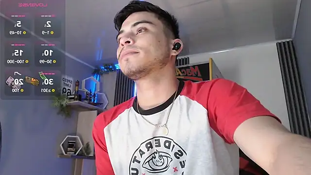 Snapshot of Bastian_MCcormick chatting on November 18, 12:20 pm Bastian MCcormick online show from November 18, 12:20 pm