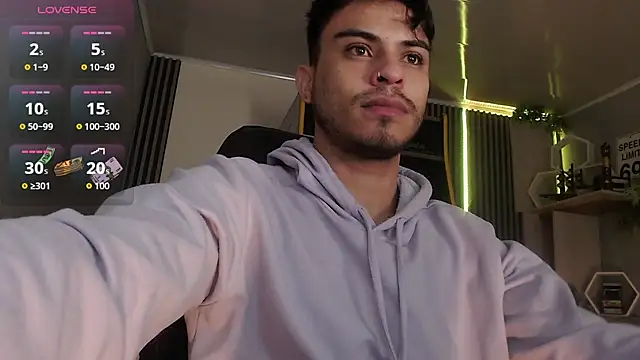 Snapshot of Bastian_MCcormick chatting on November 21, 12:04 pm Bastian MCcormick online show from November 21, 12:04 pm