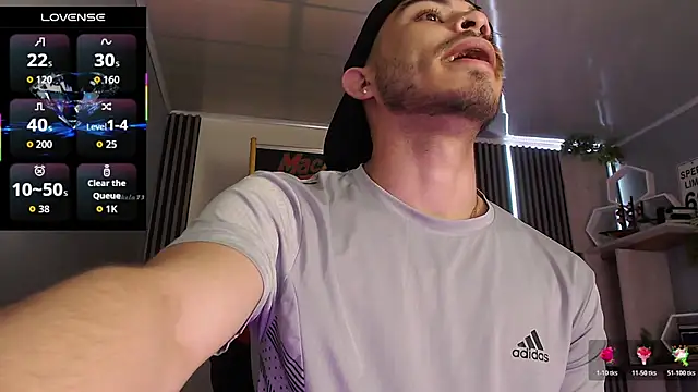 Snapshot of Bastian_MCcormick chatting on December 18, 1:06 pm Bastian MCcormick online show from December 18, 1:06 pm