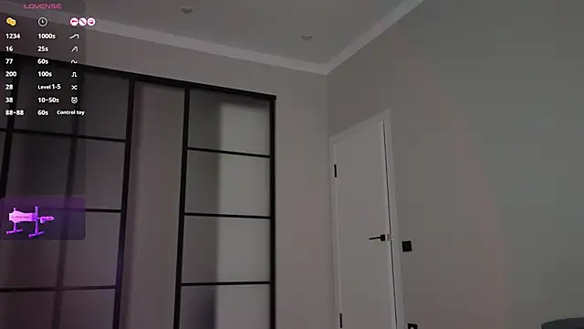 lunajii online show from October 12, 1:59 am