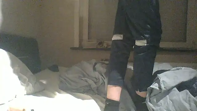 Snapshot of dikkefluit chatting on February 17, 3:14 am dikkefluit online show from February 17, 3:14 am