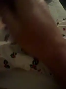 Snapshot of Bigtitsloveshow chatting on March 22, 5:22 am Bigtitsloveshow online show from March 22, 5:22 am