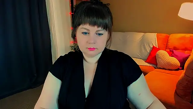 CrystaalStaar online show from May 19, 5:03 am