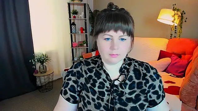 CrystaalStaar online show from May 31, 4:31 am