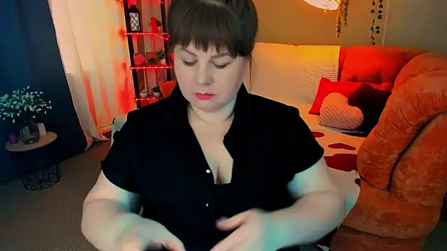 CrystaalStaar online show from July 8, 4:50 am